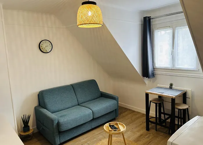 Meublé En Centre Proche Gare Sncf *